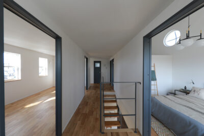 長崎県で建てる注文住宅casa liniere 階段ホール施工例